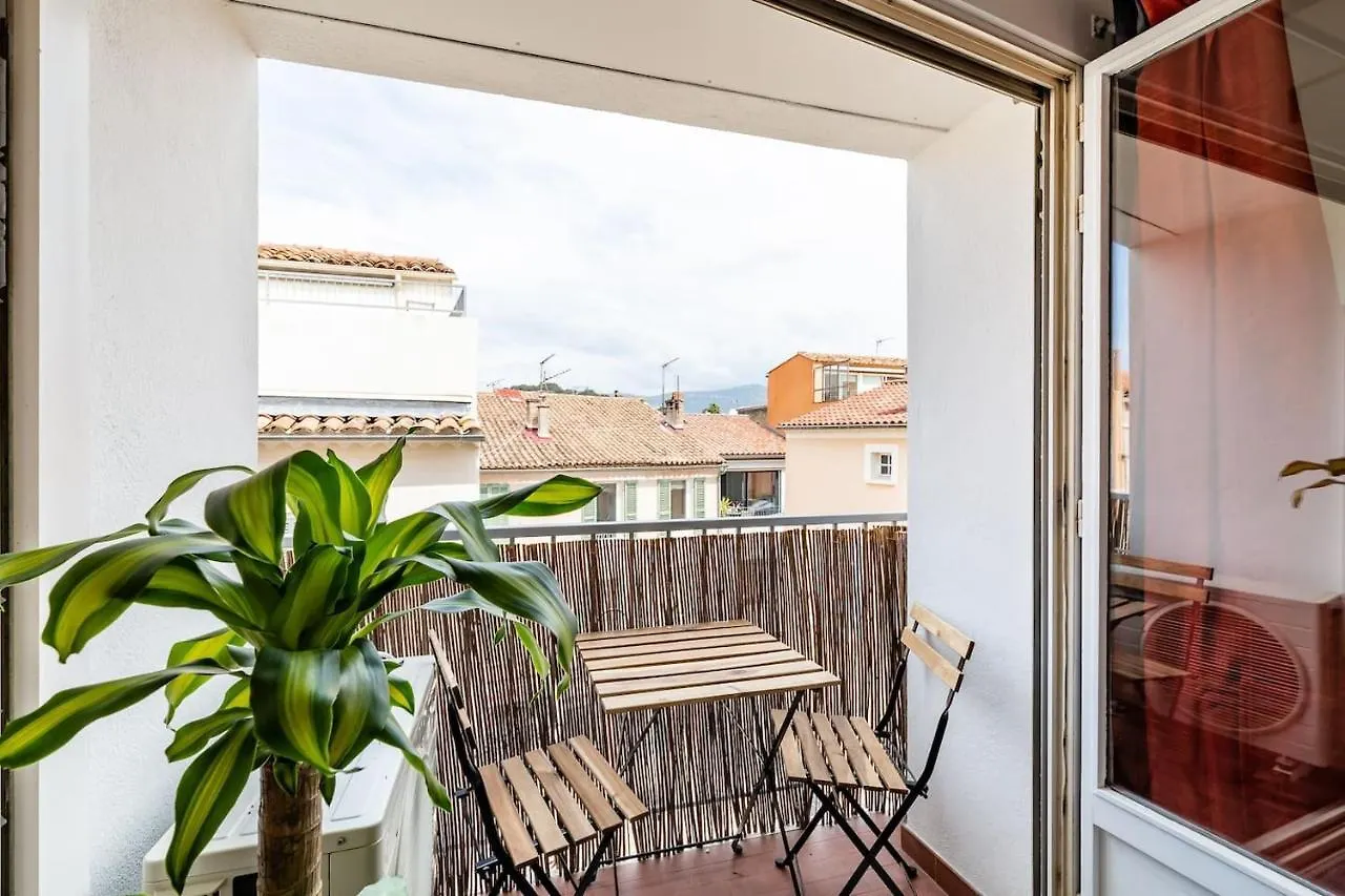 Apartment Studio Centre Ville Avec Parking Sanary-sur-Mer France