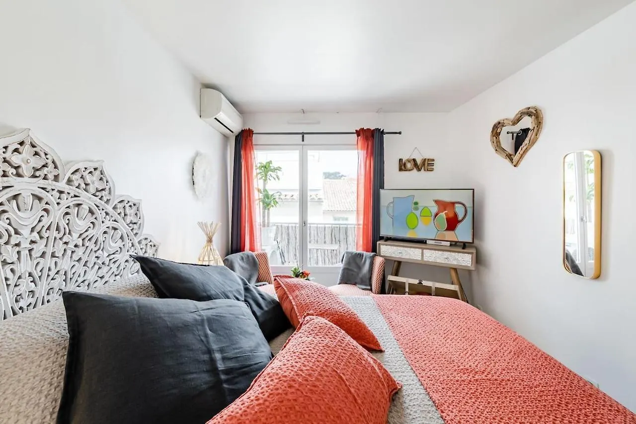 Apartment Studio Centre Ville Avec Parking Sanary-sur-Mer
