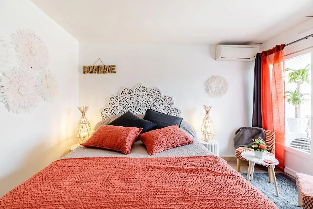 Studio Centre Ville Avec Parking Sanary-sur-Mer