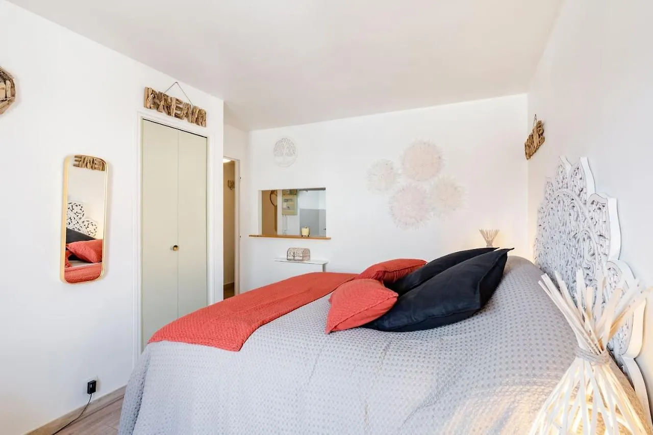 Studio Centre Ville Avec Parking Sanary-sur-Mer
